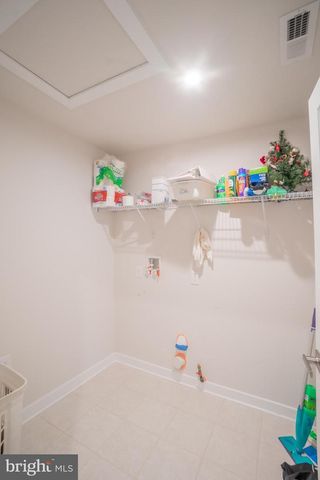 100 SENATORS WAY, Berlin, NJ 08009