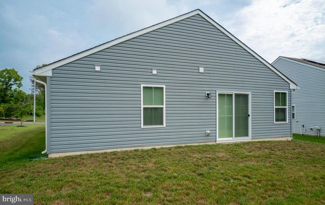 100 SENATORS WAY, Berlin, NJ 08009