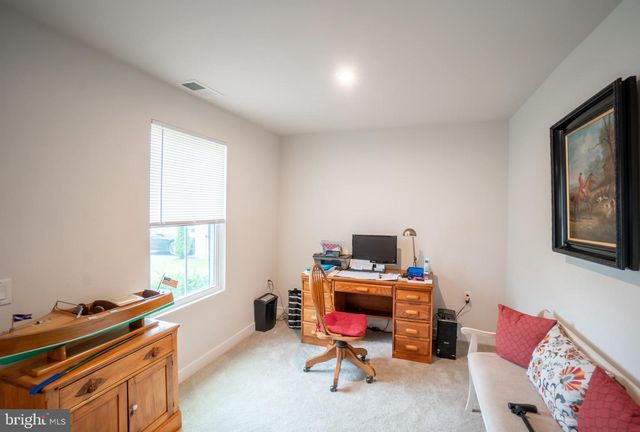 100 SENATORS WAY, Berlin, NJ 08009