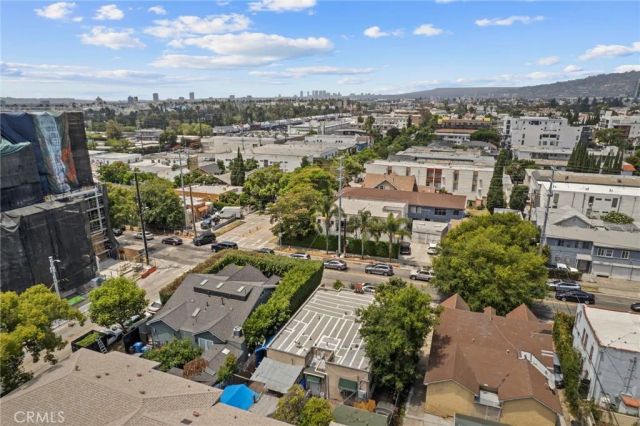1154 N Wilton, Los Angeles, CA 90038