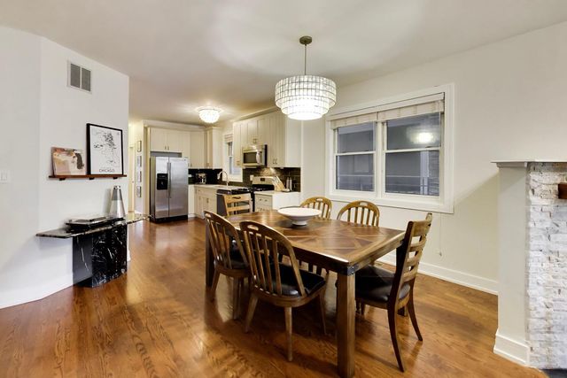 1247 N Rockwell Street 1, Chicago, IL 60622