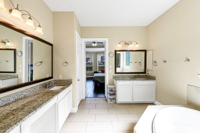 28106 Middlewater View Ln, Katy, TX 77494
