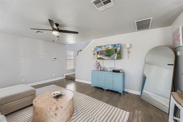 1505 Tea Leaf DR, Pflugerville, TX 78660