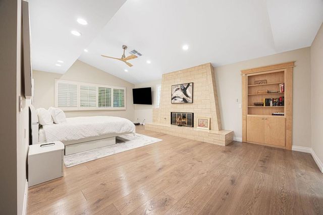 18 N Kavenish Drive, Rancho Mirage, CA 92270