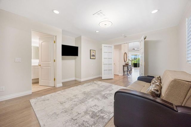 18 N Kavenish Drive, Rancho Mirage, CA 92270