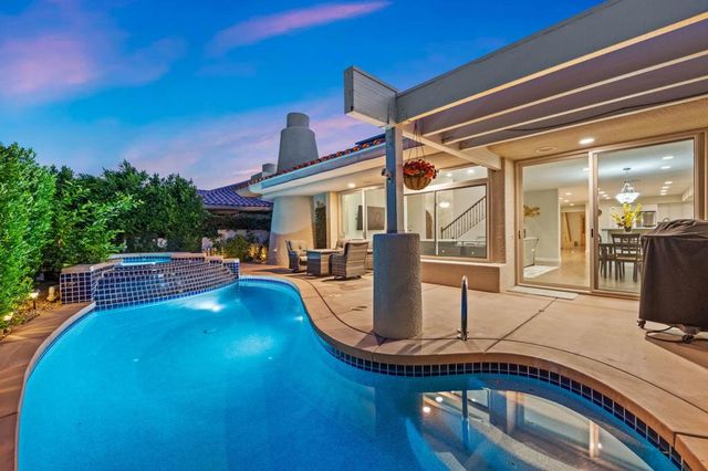 18 N Kavenish Drive, Rancho Mirage, CA 92270