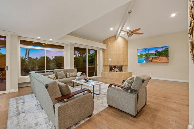 18 N Kavenish Drive, Rancho Mirage, CA 92270
