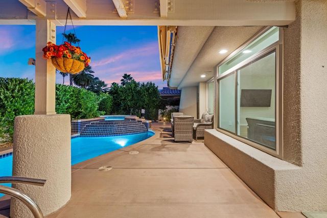 18 N Kavenish Drive, Rancho Mirage, CA 92270