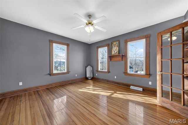 1011 Market Street, Hermann, MO 65041