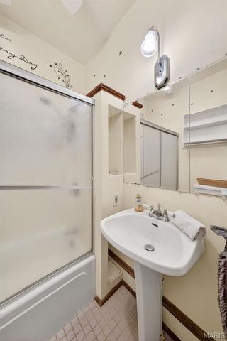 1011 Market Street, Hermann, MO 65041