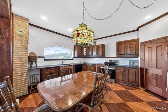 1011 Market Street, Hermann, MO 65041