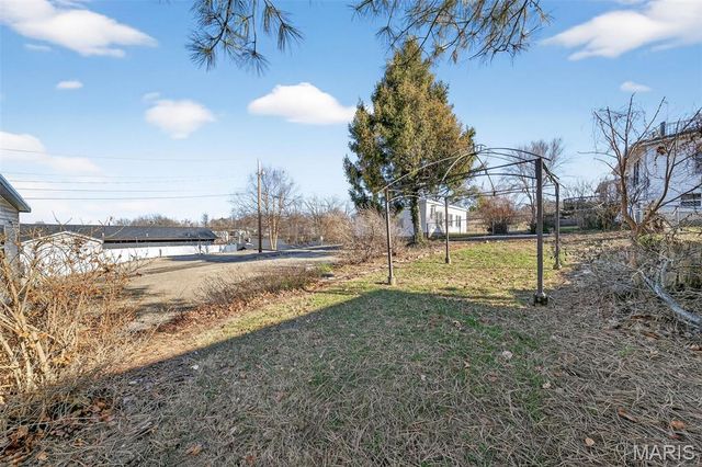 1011 Market Street, Hermann, MO 65041