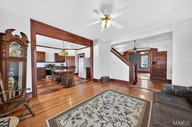 1011 Market Street, Hermann, MO 65041