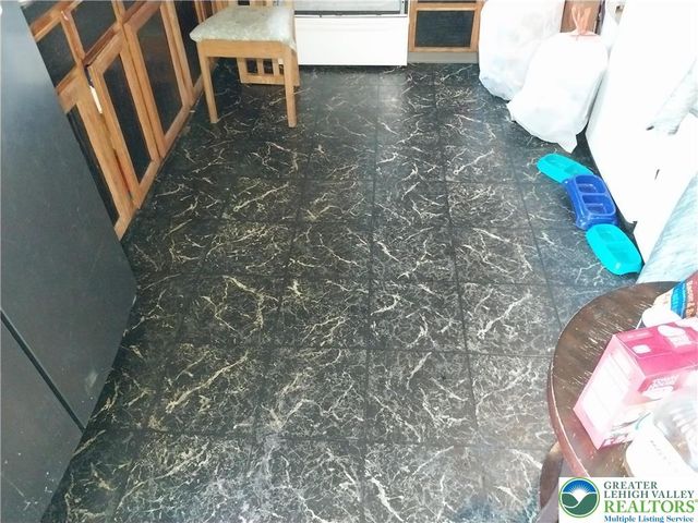 2108 Fox Road, Lehman Twp, PA 18324