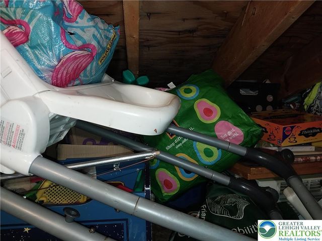 2108 Fox Road, Lehman Twp, PA 18324