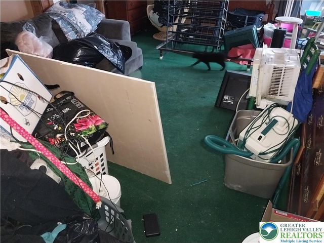 2108 Fox Road, Lehman Twp, PA 18324