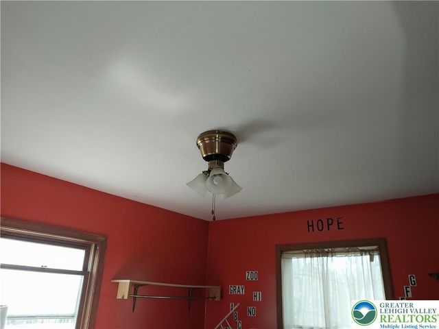 2108 Fox Road, Lehman Twp, PA 18324