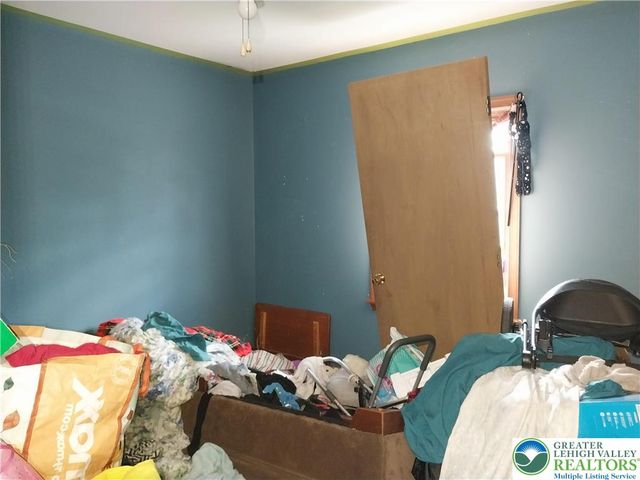 2108 Fox Road, Lehman Twp, PA 18324