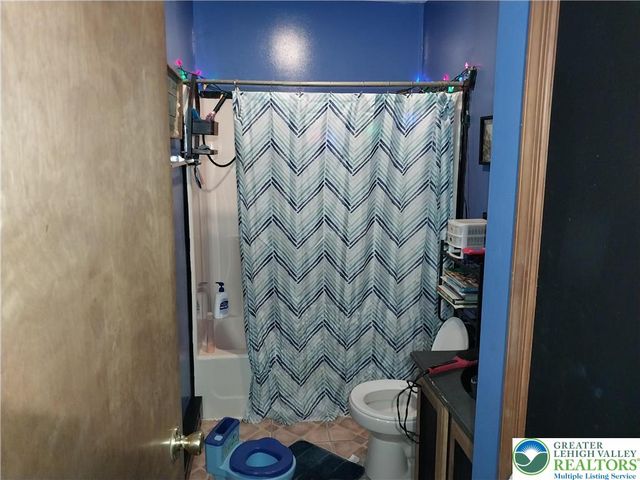 2108 Fox Road, Lehman Twp, PA 18324