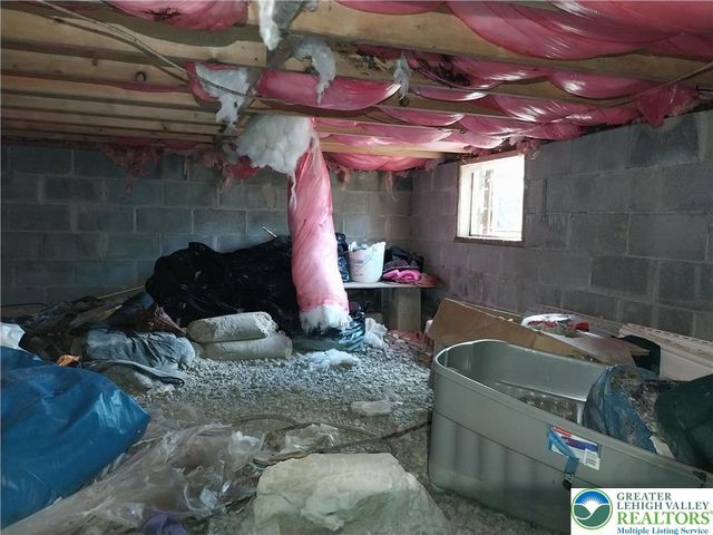 2108 Fox Road, Lehman Twp, PA 18324