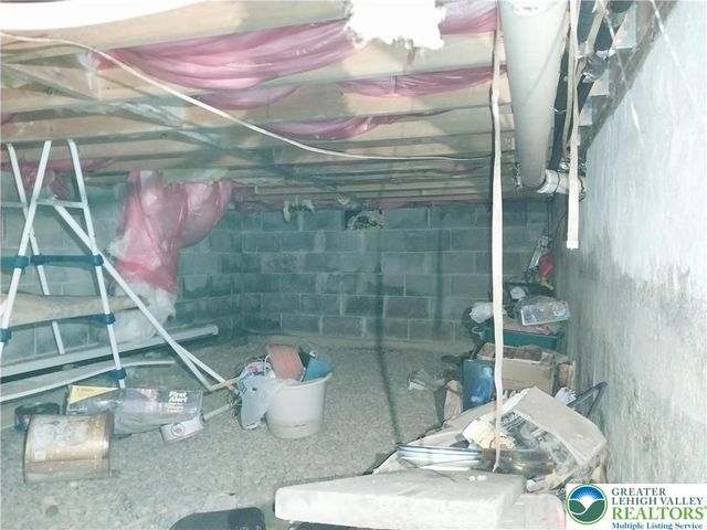 2108 Fox Road, Lehman Twp, PA 18324