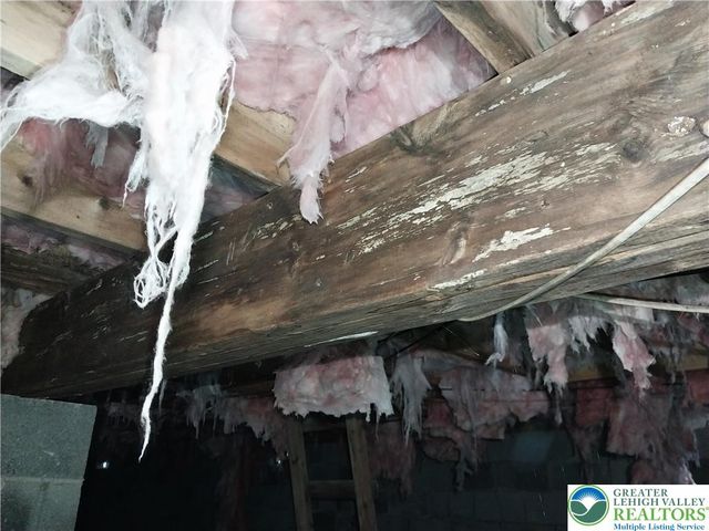 2108 Fox Road, Lehman Twp, PA 18324