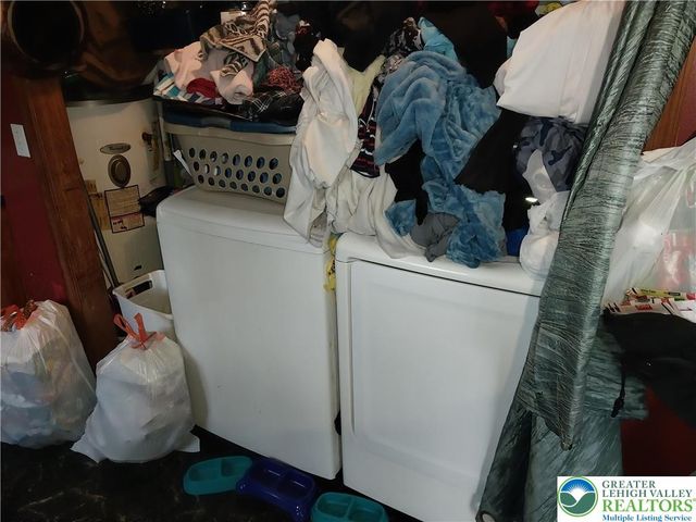 2108 Fox Road, Lehman Twp, PA 18324