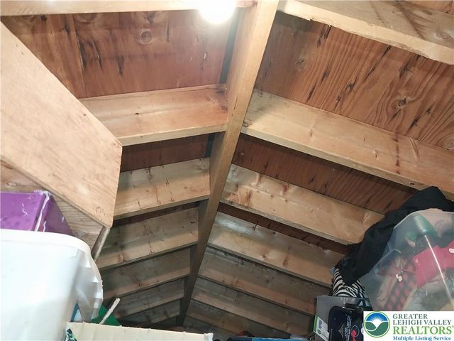 2108 Fox Road, Lehman Twp, PA 18324