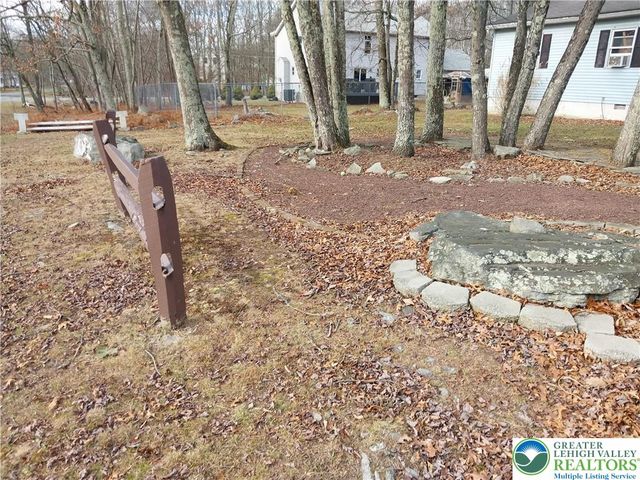 2108 Fox Road, Lehman Twp, PA 18324