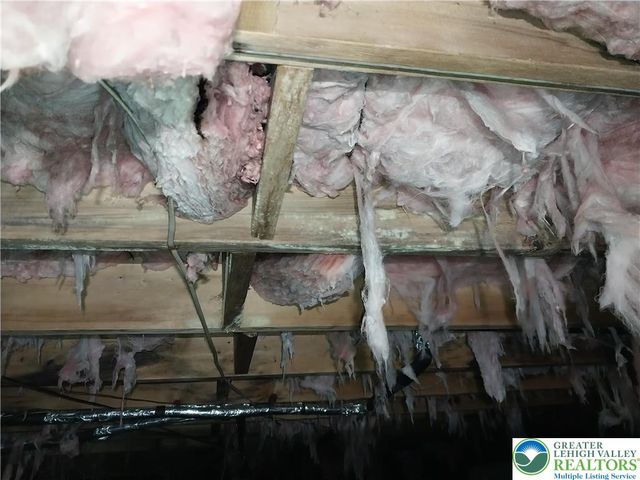 2108 Fox Road, Lehman Twp, PA 18324