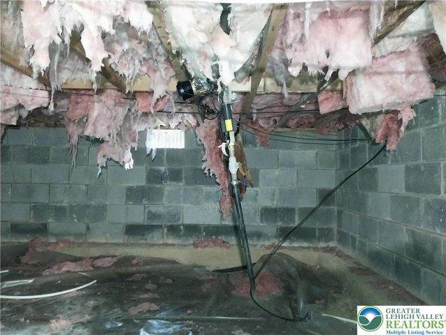 2108 Fox Road, Lehman Twp, PA 18324