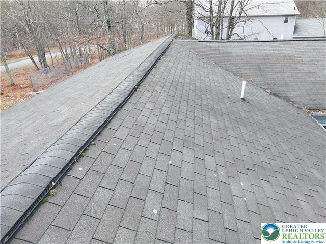 2108 Fox Road, Lehman Twp, PA 18324