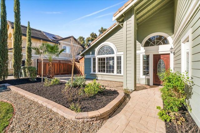 610 Daisyfield Dr, Livermore, CA 94551
