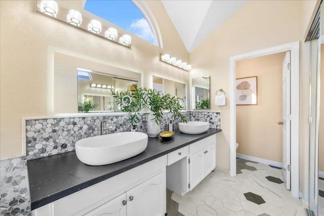 610 Daisyfield Dr, Livermore, CA 94551