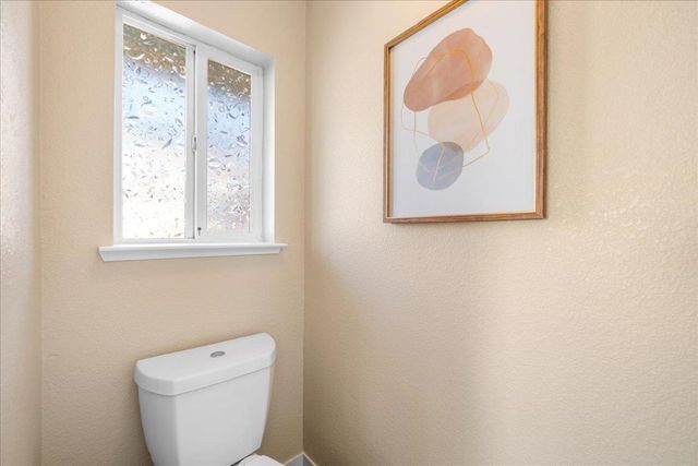 610 Daisyfield Dr, Livermore, CA 94551