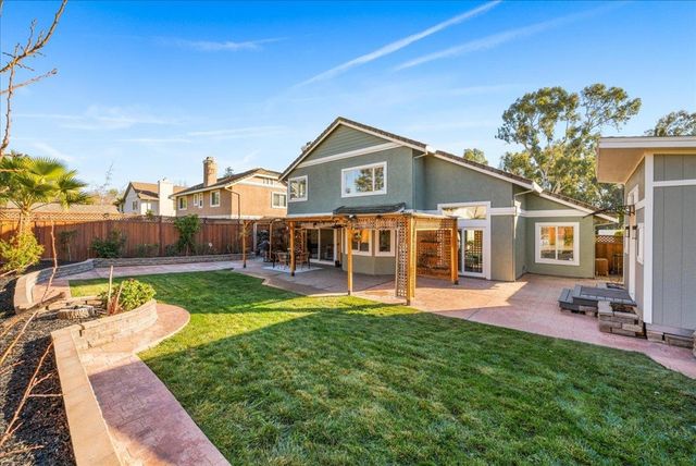 610 Daisyfield Dr, Livermore, CA 94551