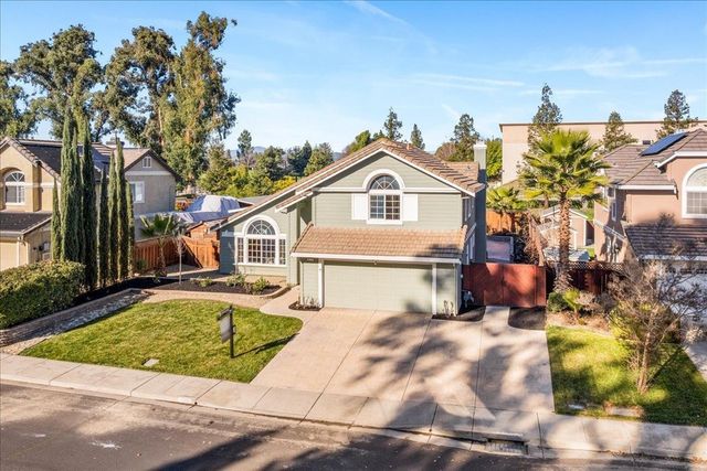 610 Daisyfield Dr, Livermore, CA 94551