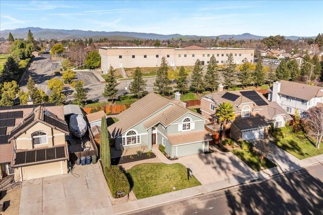 610 Daisyfield Dr, Livermore, CA 94551