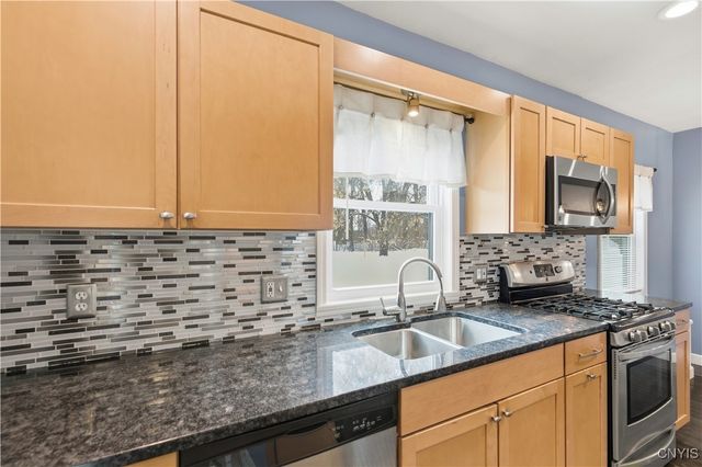 3564 Kirk Road, Camillus, NY 13164