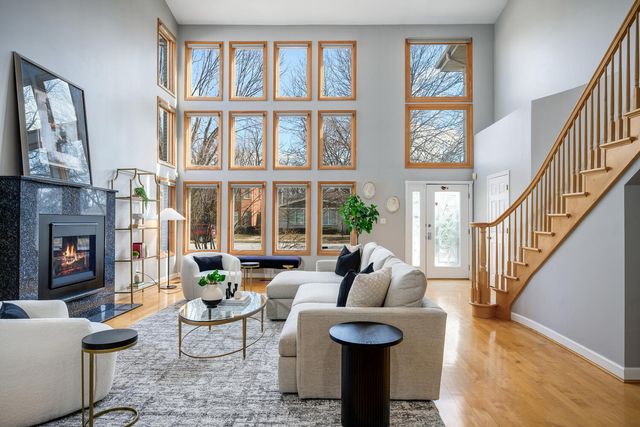 8938 Keeler Avenue, Skokie, IL 60076