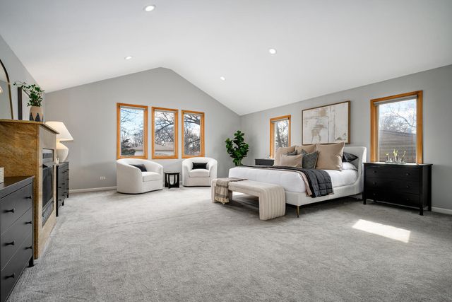 8938 Keeler Avenue, Skokie, IL 60076