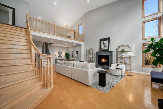 8938 Keeler Avenue, Skokie, IL 60076