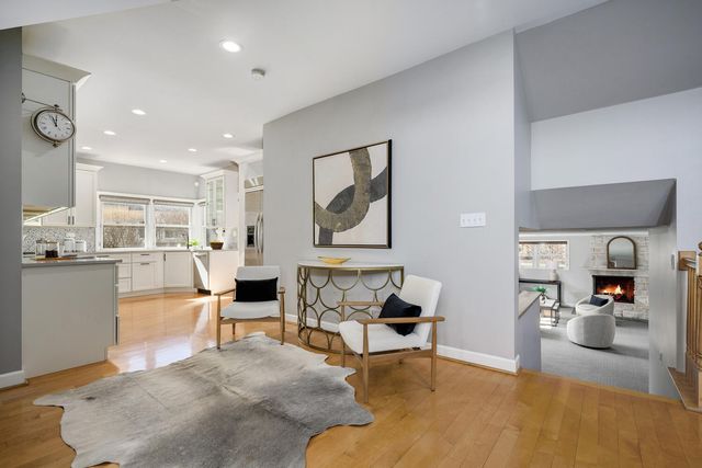 8938 Keeler Avenue, Skokie, IL 60076