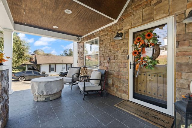 1605 Gordon Hill Pike, Corbin, KY 40701