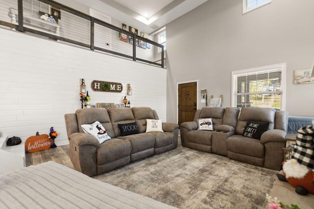 1605 Gordon Hill Pike, Corbin, KY 40701