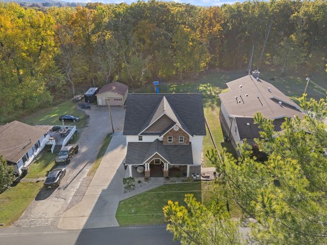 1605 Gordon Hill Pike, Corbin, KY 40701