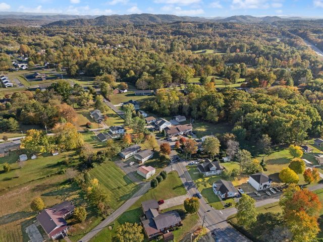 1605 Gordon Hill Pike, Corbin, KY 40701