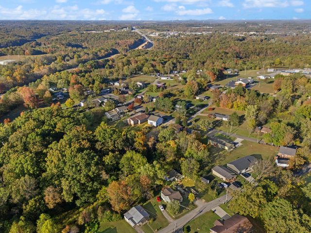 1605 Gordon Hill Pike, Corbin, KY 40701