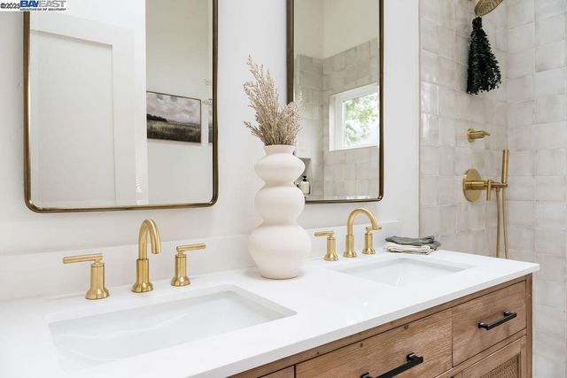 620 Manzanita Ave, Boulder Creek, CA 95006