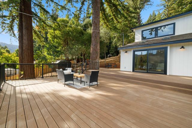 620 Manzanita Ave, Boulder Creek, CA 95006